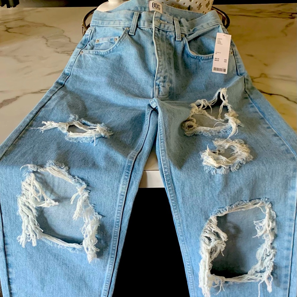 BDG High-Waisted Baggy Jean Size 27